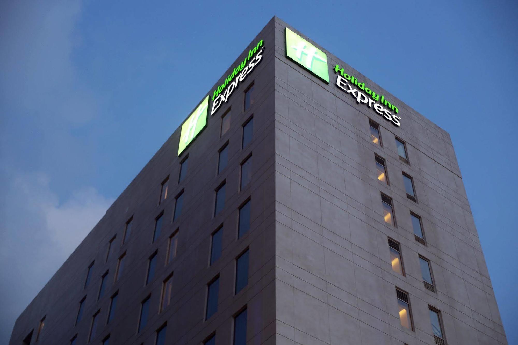 Holiday Inn Express Chennai Old Mahabalipuram Road المظهر الخارجي الصورة