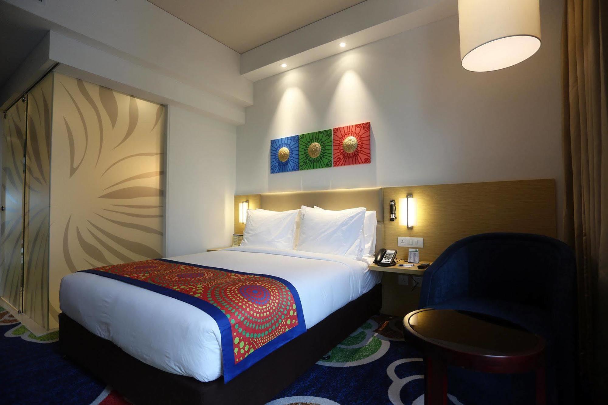 Holiday Inn Express Chennai Old Mahabalipuram Road المظهر الخارجي الصورة